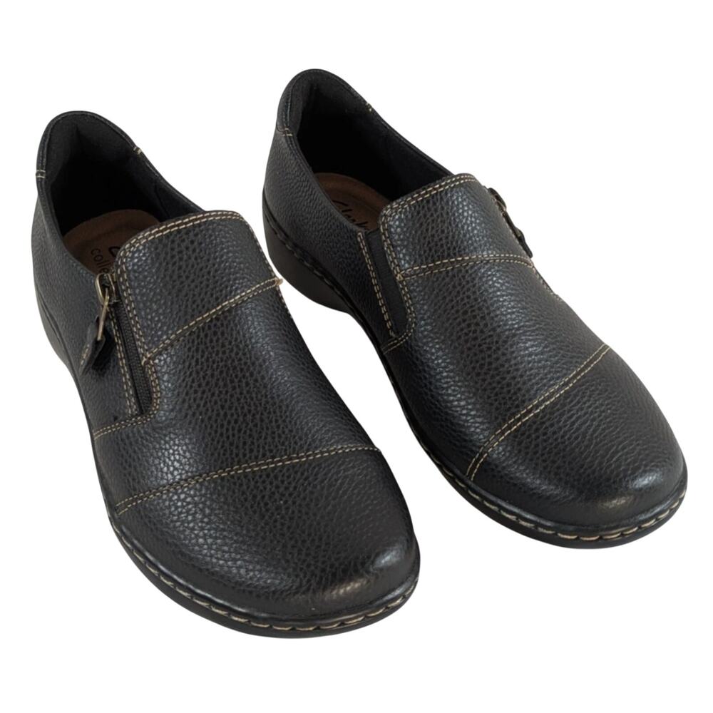 Clarks Cora Harbor Slip-On Loafers Women's Size 7.5 Black Leather Comfort Zip
